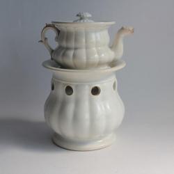 Tisanière faïence Creil Montereau XIXe siècle