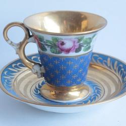 Tasse porcelaine KPM Berlin Allemagne XIXe siècle