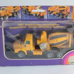 SIKU 2817 Camion bétonnière Volvo N12