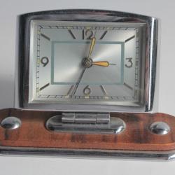 Pendulette réveil mécanique Art Déco