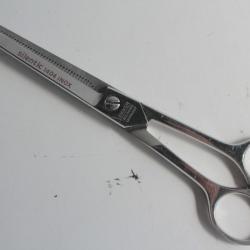 Ciseaux de coiffeur Eicker Silentic 1404 inox Germany