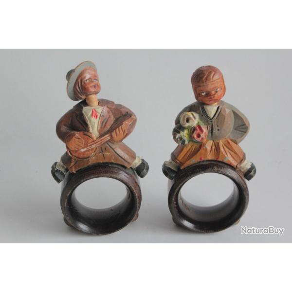 Paire Rond de serviette bois sculpt Art Populaire