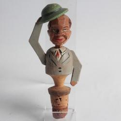Bouchon à système bois sculpté Art Populaire