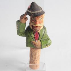 Bouchon à système bois sculpté Art Populaire