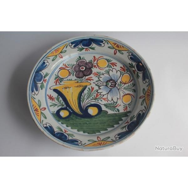 Plat faence Delft XVIIIe sicle