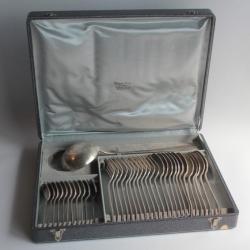 ERCUIS Ménagère 37 pièces Art Déco