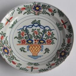 Assiette faïence Delft XVIIIe siècle