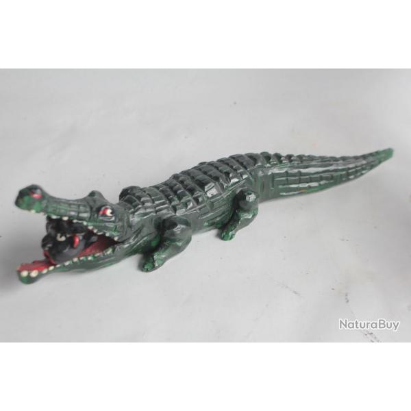 Porte crayon Crocodile mangeur d'homme
