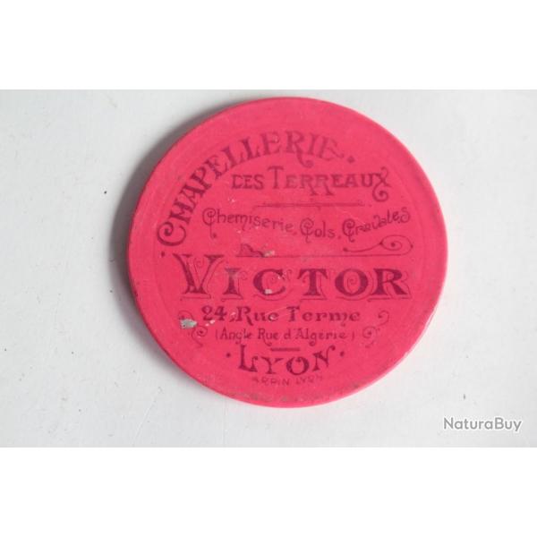 Miroir de poche publicitaire Chapellerie Victor Lyon Rhne