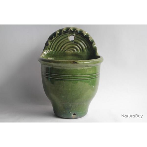 Pot de fleurs mural terre vernisse verte Sud de la France