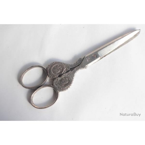 Ciseaux de couture effigie Vierge Marie Luna