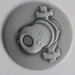 Miroir de poche publicitaire Industrie mécanique Huguenin Suisse