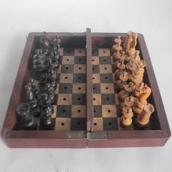 Ancien Jeu d'échecs de voyage