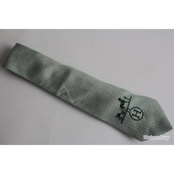 HERMS Cravate soie 688 OA