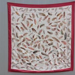 HERMES Foulard soie Plumes Henri de Linarès