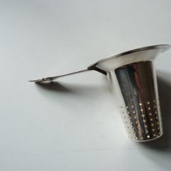 Passe thé métal argenté Art de la table