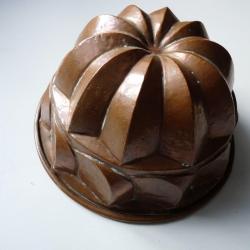 Moule à gâteaux pâtisserie cuisine Art populaire.