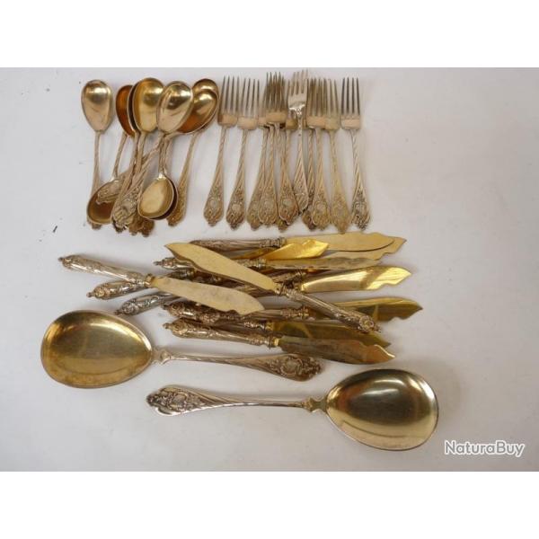 Service de couverts a ptisserie argent