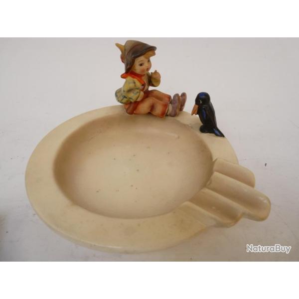 Cendrier Hummel Goebel figurine Garon