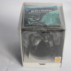 Figurine Batman Arkham City édition collector + artbook