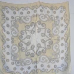 Foulard soie ESCADA Accessoires de mode