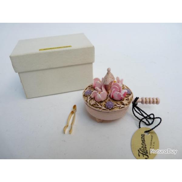 Boite miniature Florenza Saccharin box