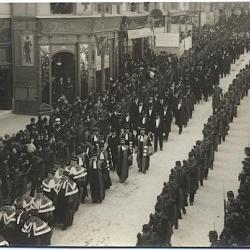 Carte postale Hérault 34 Montpellier Défilé funéraire rue de la Loge