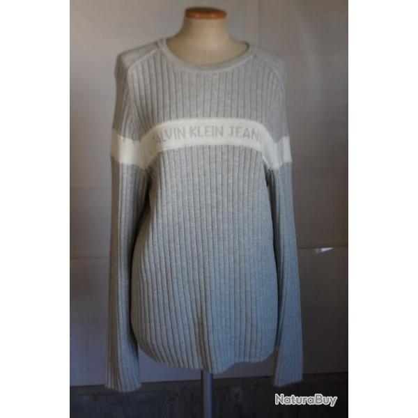 Pull Calvin Klein taille M