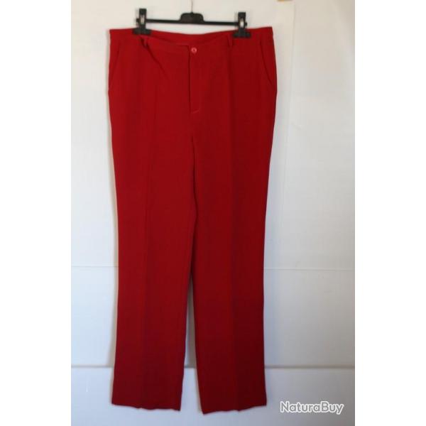 Pantalon Burberry rouge T 48