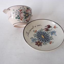 Tasse parlante à oreilles faïence  Art de la table