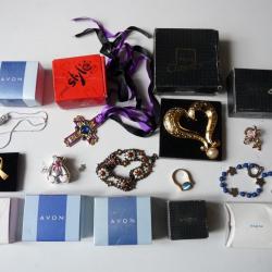 Bijoux Avon Parfum