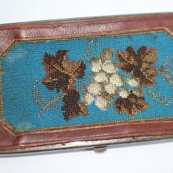 Étui pour cigares perlé de verre Vignes Napoléon III