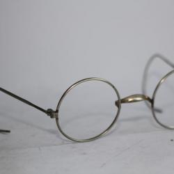 Ancienne paire de lunettes enfant optique vintage
