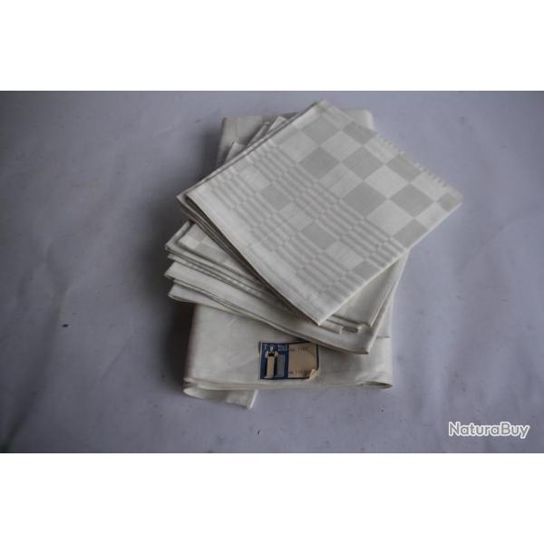 Nappe et 6 serviettes Lin damas Linge ancien