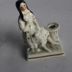 Encrier porcelaine Paris figuratif XIXe siècle