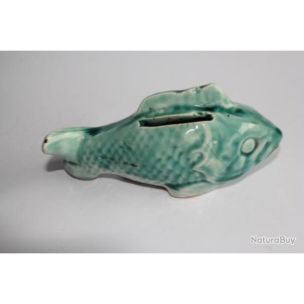 Ancienne tirelire  casser barbotine poisson