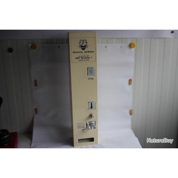 Distributeur d'allumettes Allubox Zndhlzer Neuchtel Suisse