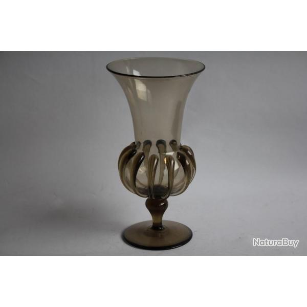 Vase verre teint noir translucide