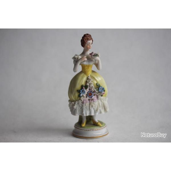 Figurine porcelaine vieux Paris XIXe sicle