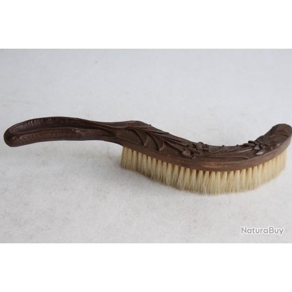 Brosse  miettes Art populaire Suisse Brienz Balayette