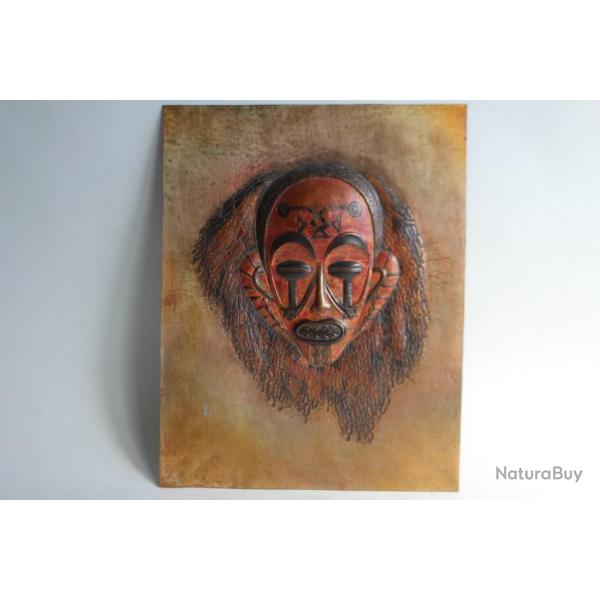 Tableau cuivre repouss TSHIBANGU Masque africain