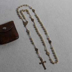 Chapelet ancien perles et métal argenté + écrin