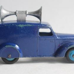 DINKY TOYS 34C Voiture Van Bedford Loud speaker Jouets