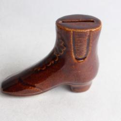 Ancienne tirelire a casse chaussure Art populaire
