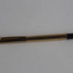 CARAN D'ACHE Stylo plume Madison parallèle plaqué or