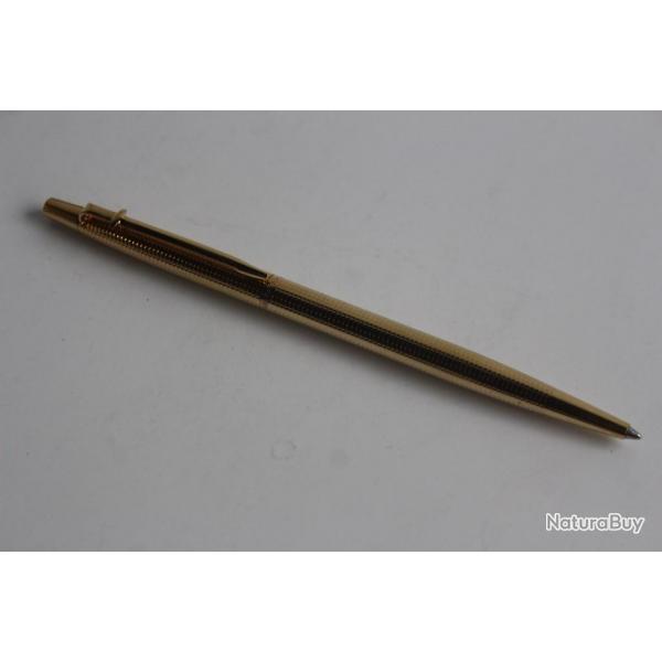 CARAN D'ACHE Stylo bille Madison Clou de Paris plaqu or