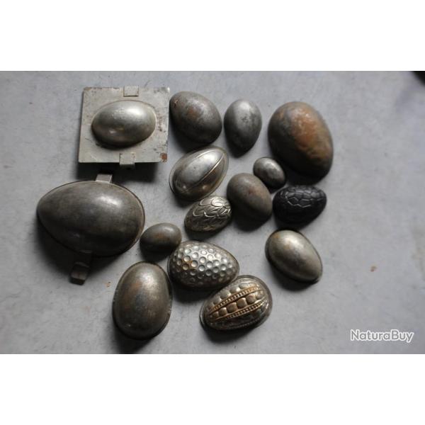 Anciens moules OEufs chocolat ptisserie cuisine