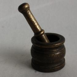 Mortier antique bronze Antiquités