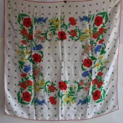 NINA RICCI Foulard en soie