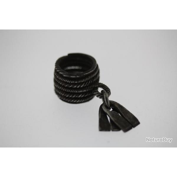Ancienne baguer fer Bijoux Art populaire